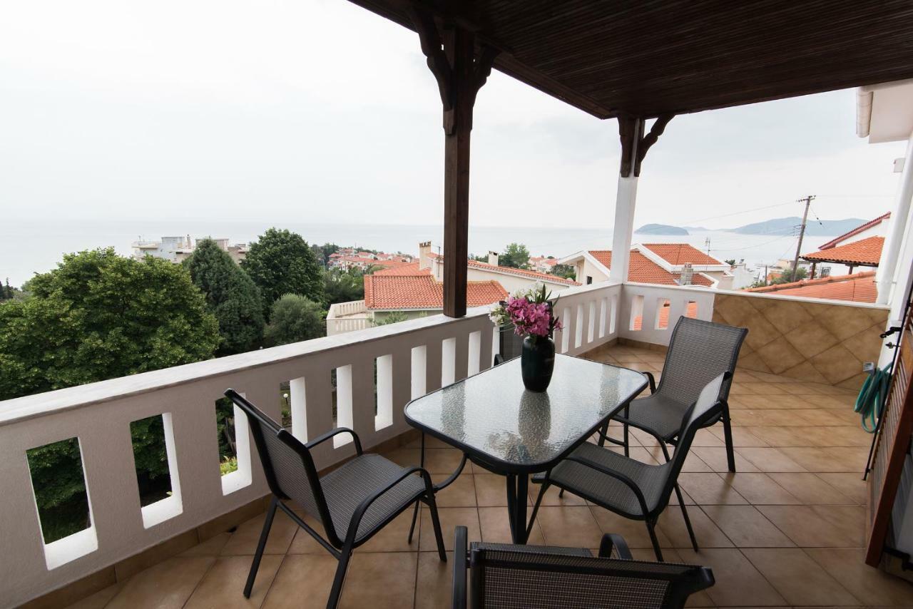 Villa Bivas Nikolaos à PalaiónTsiflíkion Extérieur photo